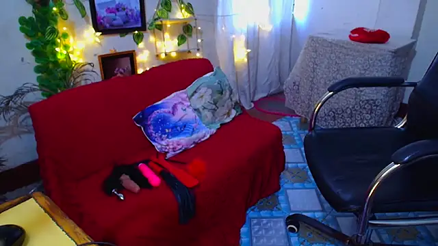 Snapshot of SnoowForYou chatting on November 30, 2:23 am SnoowForYou online show from November 30, 2:23 am