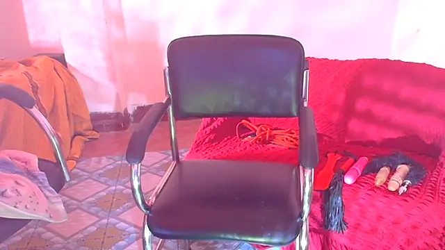 Snapshot of SnoowForYou chatting on June 10, 2:46 am SnoowForYou online show from June 10, 2:46 am