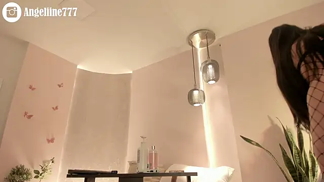 angeline-777 online show from February 16, 1:10 pm