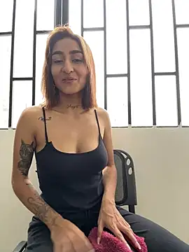 Snapshot of rosemonrooe chatting on February 27, 3:15 pm rosemonrooe online show from February 27, 3:15 pm