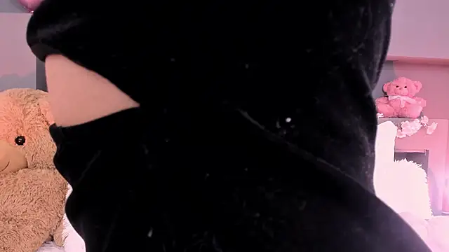 rosemonrooe online show from November 6, 3:05 pm