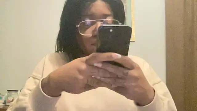 MommyConfident online show from January 15, 12:47 am