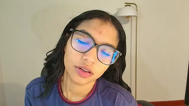 samy jonnes  online show from October 21, 12:43 am