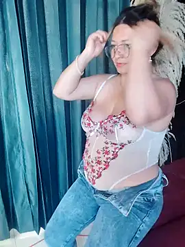 Devil Sara online show from April 12, 3:59 pm