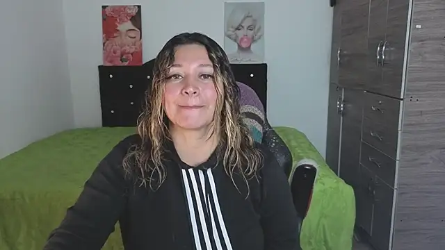 Devil Sara online show from June 10, 3:19 am