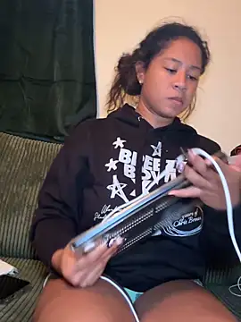 VanessaBling online show from October 30, 2:54 am