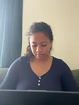 Snapshot of VanessaBling chatting on February 19, 4:59 pm VanessaBling online show from February 19, 4:59 pm