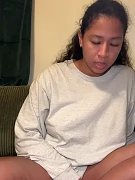 VanessaBling online show from March 8, 2:26 am