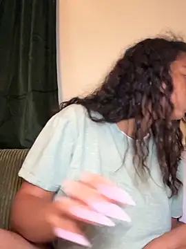 VanessaBling online show from April 9, 12:56 am