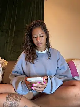 VanessaBling online show from March 16, 1:38 am