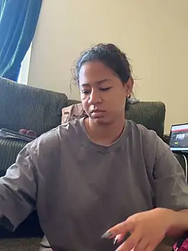 VanessaBling online show from October 29, 1:43 pm