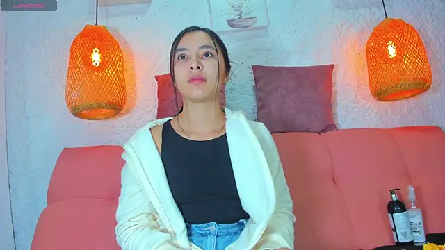 emiily s online show from October 17, 12:07 pm