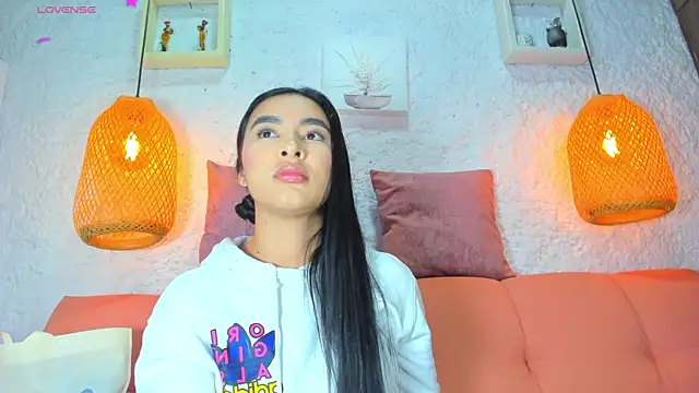 emiily s online show from October 3, 12:06 pm