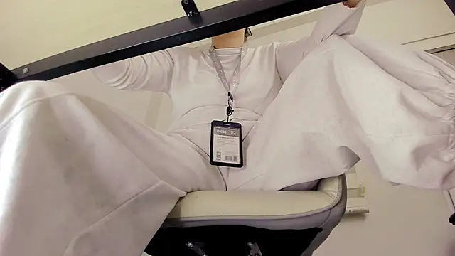 Alisa Hotfeeling online show from March 12, 2:06 am