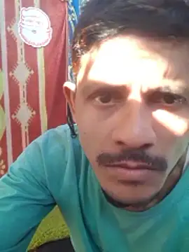 Snapshot of Burhade-- chatting on January 8, 5:13 am Burhade-- online show from January 8, 5:13 am