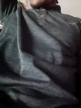 Snapshot of Burhade-- chatting on February 28, 3:33 pm Burhade-- online show from February 28, 3:33 pm