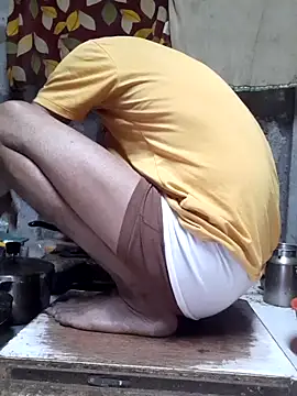 Snapshot of Burhade-- chatting on February 2, 9:47 pm Burhade-- online show from February 2, 9:47 pm