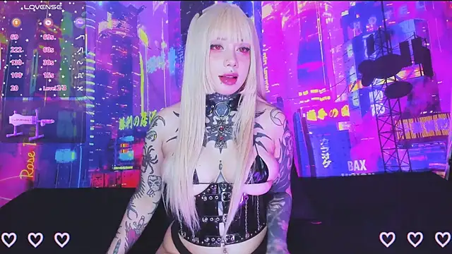 Kat riina online show from March 4, 2:25 pm