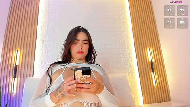 alyssa vargas online show from July 2, 6:08 am