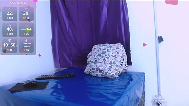 Snapshot of seductivespellvagina80 chatting on November 23, 1:10 pm seductivespellvagina80 online show from November 23, 1:10 pm