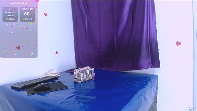 Snapshot of seductivespellvagina80 chatting on November 12, 1:15 pm seductivespellvagina80 online show from November 12, 1:15 pm