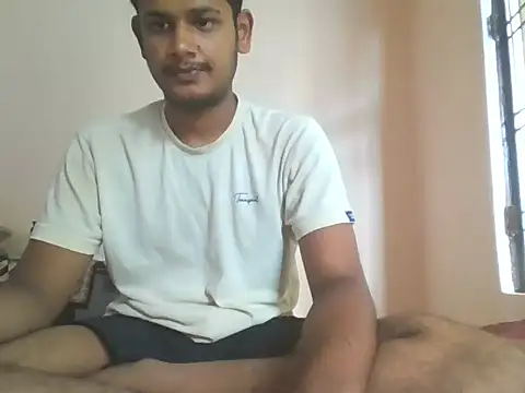Snapshot of Dusky_Aarav chatting on July 7, 7:56 am Dusky Aarav online show from July 7, 7:56 am