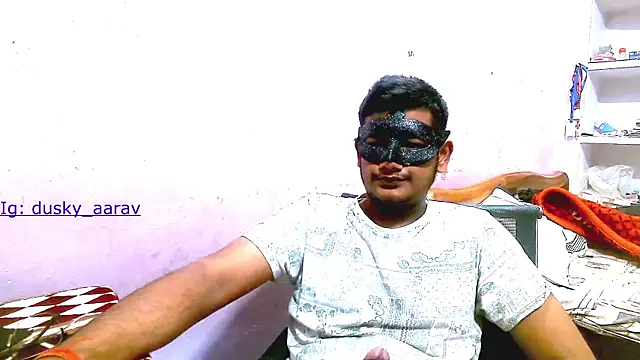 Snapshot of Dusky_Aarav chatting on November 24, 6:02 am Dusky Aarav online show from November 24, 6:02 am