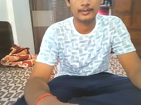 Snapshot of Dusky_Aarav chatting on September 22, 6:41 am Dusky Aarav online show from September 22, 6:41 am