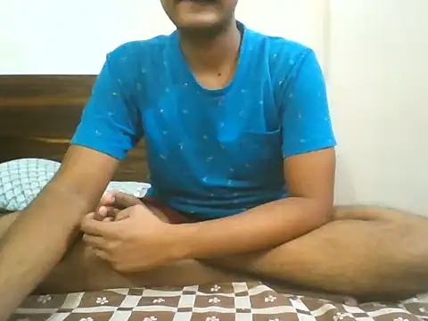 Snapshot of Dusky_Aarav chatting on October 14, 4:18 pm Dusky Aarav online show from October 14, 4:18 pm