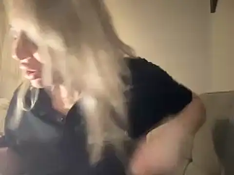 Snapshot of ALEXADANIELLE chatting on February 2, 10:46 am ALEXADANIELLE online show from February 2, 10:46 am