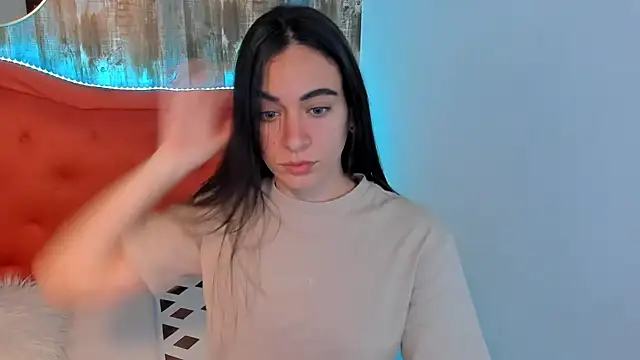 Emma Sophia2 online show from February 26, 5:03 am