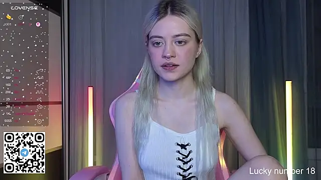 mybunnywendy online show from January 11, 8:05 pm