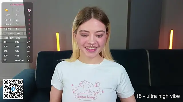 mybunnywendy online show from October 10, 6:47 am