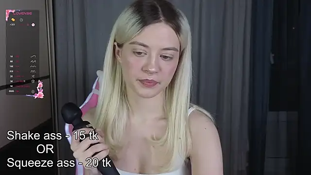 mybunnywendy online show from February 25, 4:18 pm