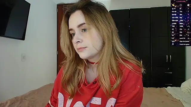 Snapshot of miss_seline chatting on February 14, 10:47 pm miss seline online show from February 14, 10:47 pm