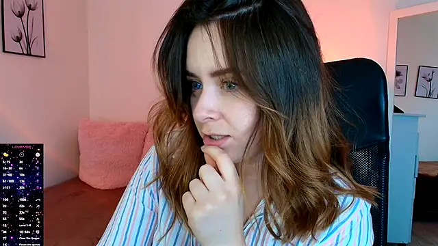 Snapshot of miss_seline chatting on October 9, 5:13 pm miss seline online show from October 9, 5:13 pm