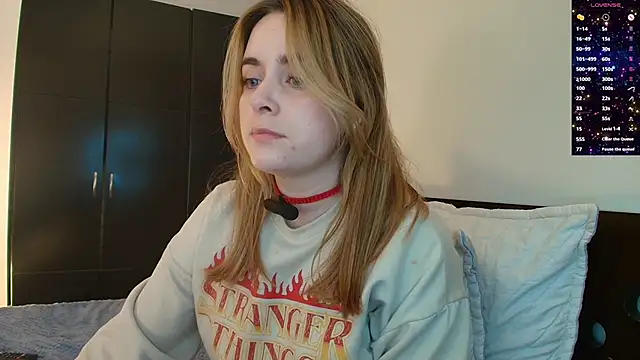 Snapshot of miss_seline chatting on January 22, 11:53 pm miss seline online show from January 22, 11:53 pm