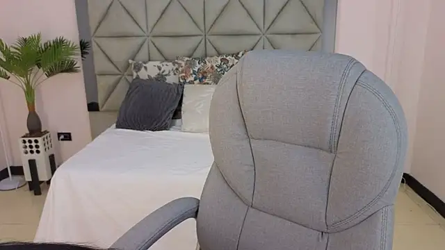 Snapshot of maiaa_ruiz chatting on November 15, 3:16 pm maiaa ruiz online show from November 15, 3:16 pm