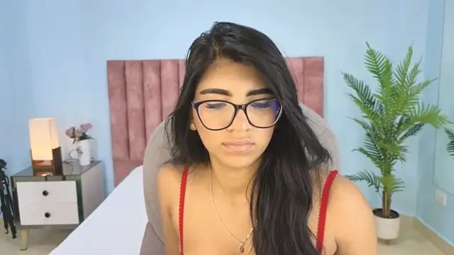 Snapshot of maiaa_ruiz chatting on November 10, 2:55 pm maiaa ruiz online show from November 10, 2:55 pm