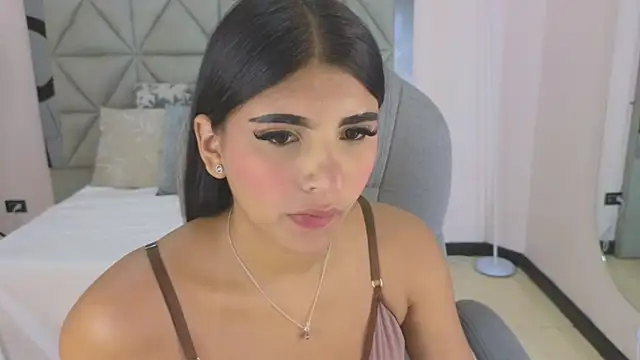 maiaa ruiz online show from May 9, 1:36 pm