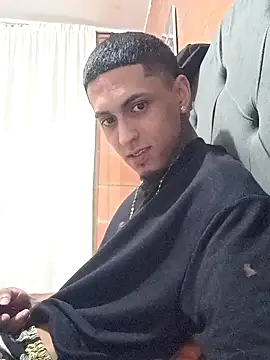 Liam lee online show from December 2, 3:41 am