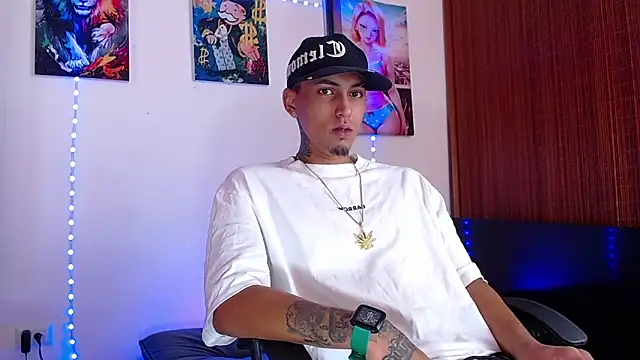 Liam lee online show from January 10, 4:46 pm