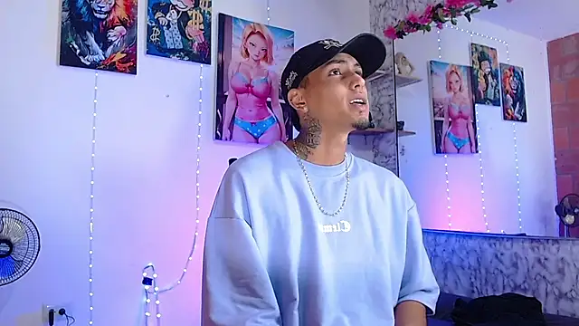 Liam lee online show from October 22, 2:05 pm