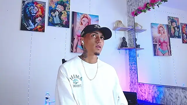 Liam lee online show from September 17, 9:50 pm