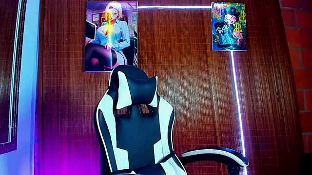 Liam lee online show from February 25, 12:55 am