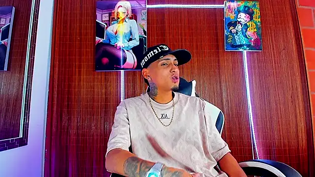 Liam lee online show from February 14, 9:26 pm