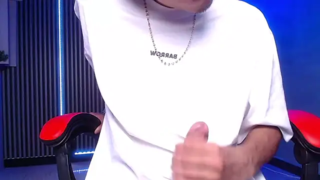 Liam lee online show from March 22, 4:26 pm