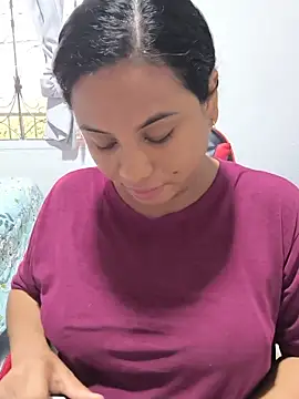 Snapshot of Francesca_ferrari chatting on June 20, 8:47 pm Francesca ferrari online show from June 20, 8:47 pm