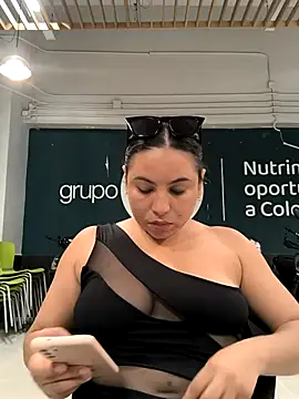 Francesca ferrari online show from March 22, 5:41 pm