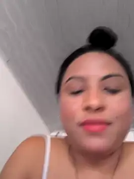 Francesca ferrari online show from December 21, 7:15 pm